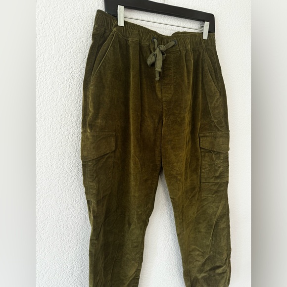 EUC Sanctuary Dark Green Soft Corduroy Mia Trooper Cargo Jogger - Picture 7 of 8